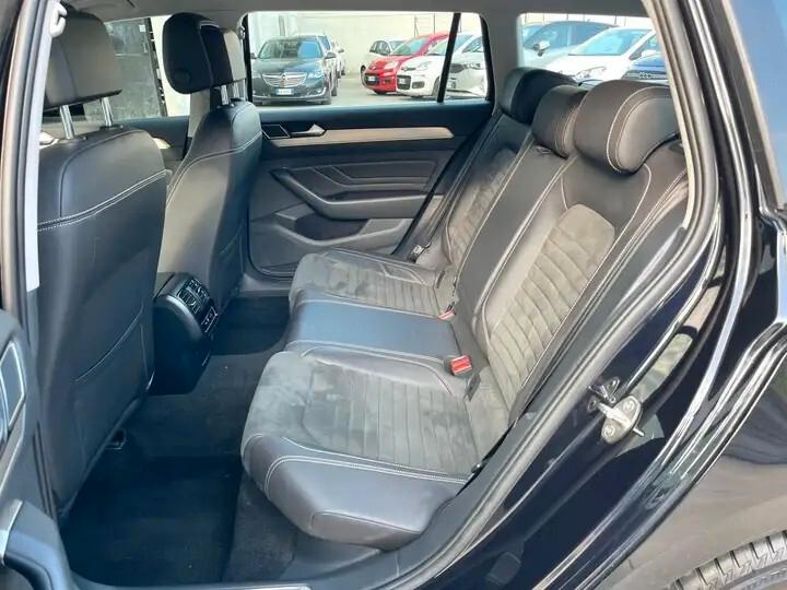Volkswagen Passat Variant 1.5 TSI ACT DSG Business