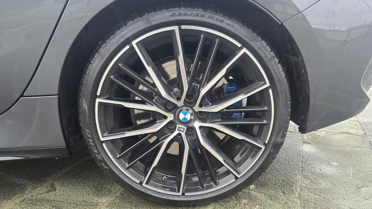 Bmw M135i x-drive 306cv ......Permute