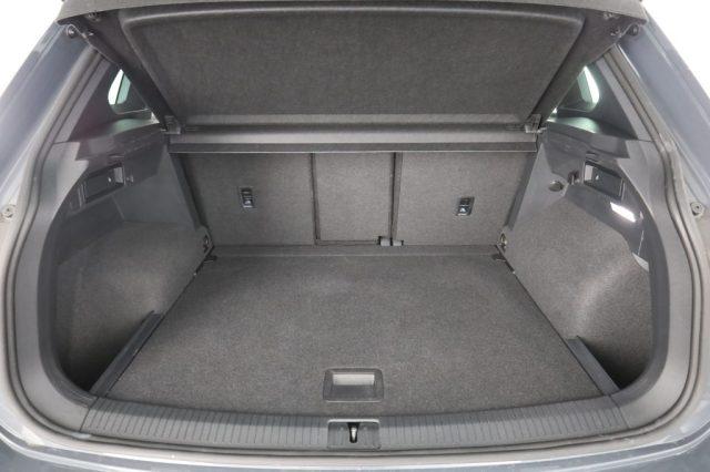 VOLKSWAGEN Tiguan Tiguan 2.0 TDI 150CV SCR DSG R-Line
