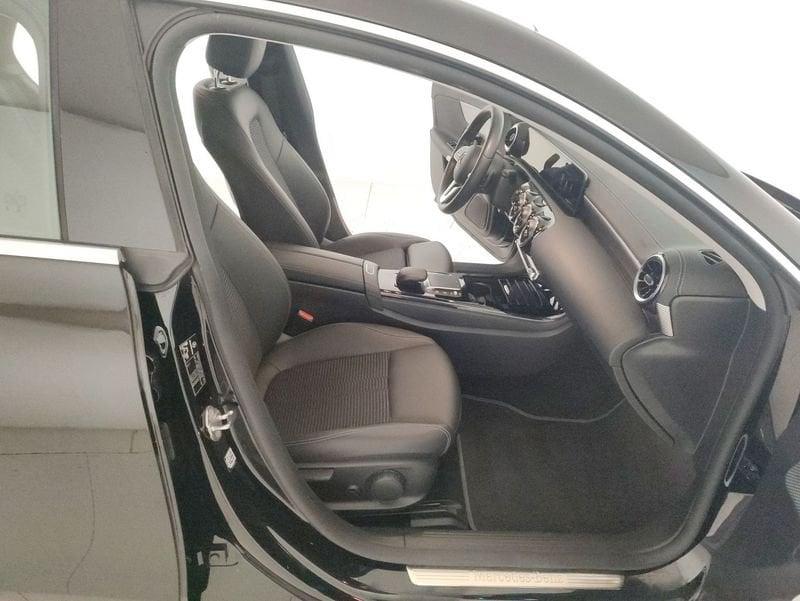 Mercedes-Benz CLA Shooting Brake 180 d Sport auto