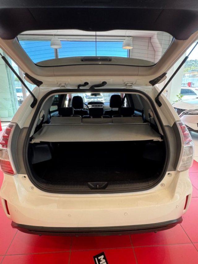 TOYOTA Prius+ 1.8 executive