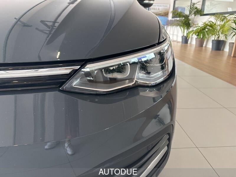 Volkswagen Golf 8 2.0 TDI STYLE 115CV DSG