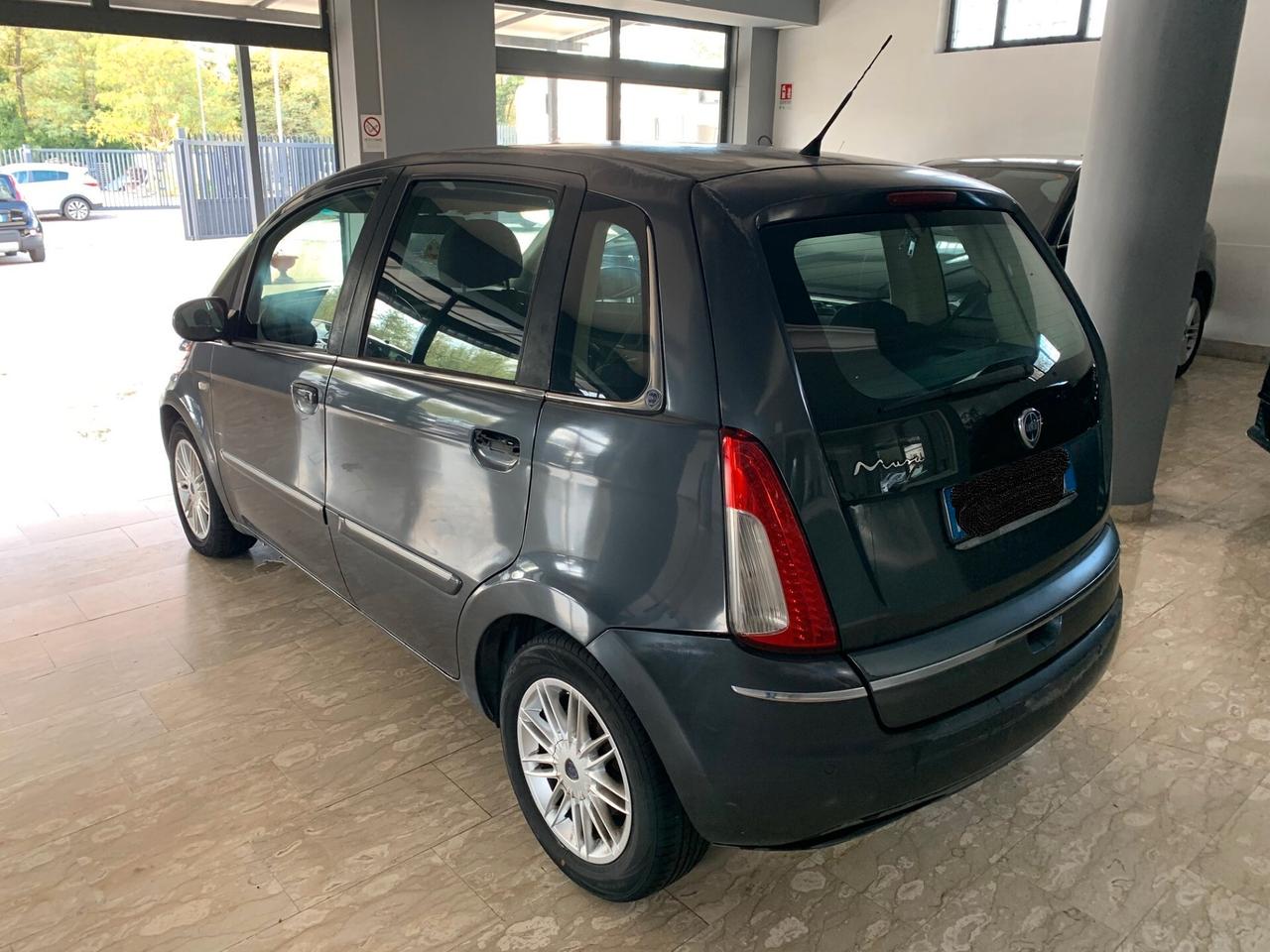 Lancia MUSA 1.3 Mjt 95 CV Gold