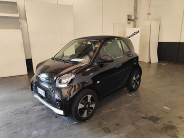 smart fortwo EQ Berlin Black Passion