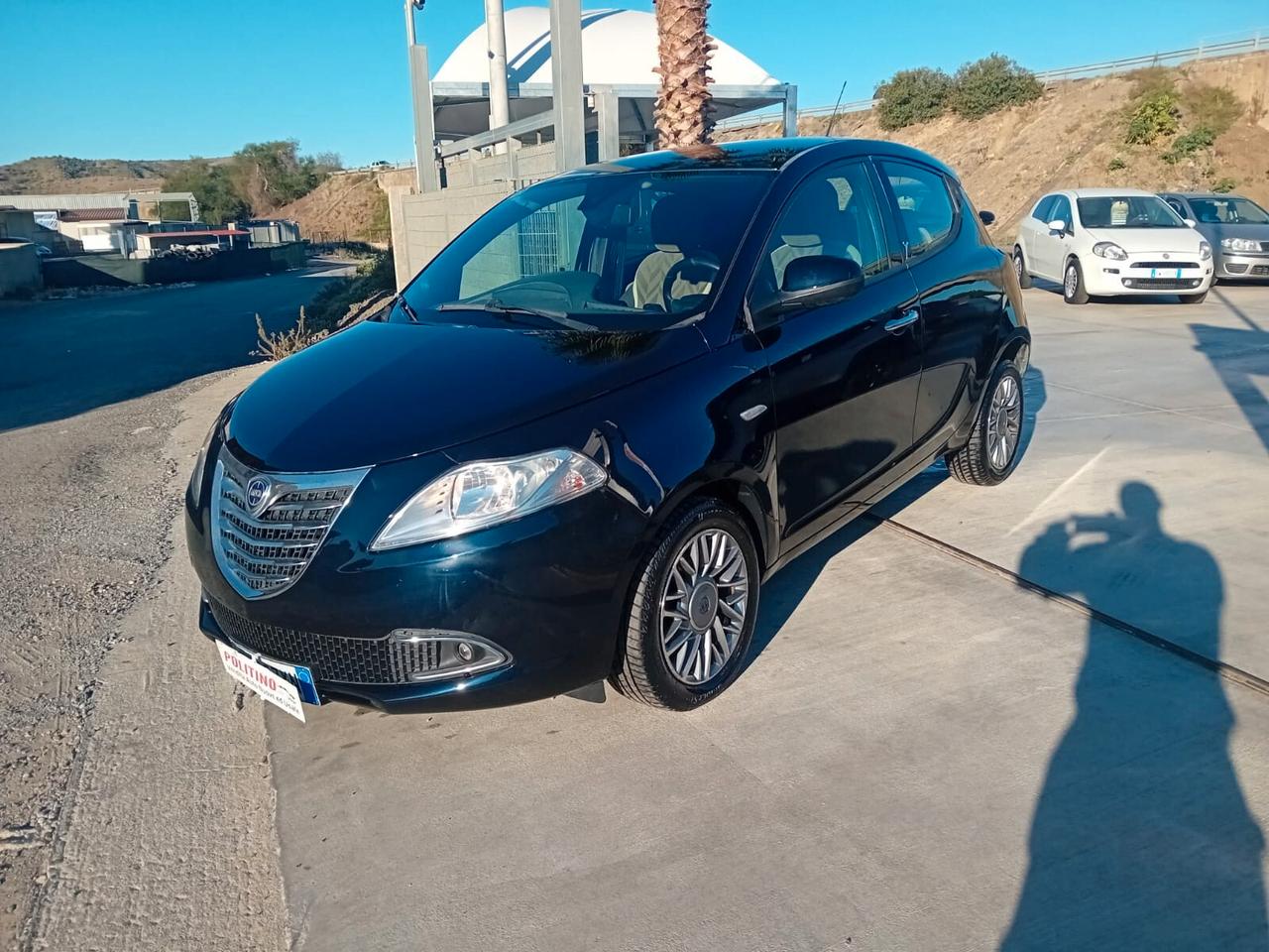 Lancia Ypsilon 1.2 69 CV 5 porte S&S Platinum