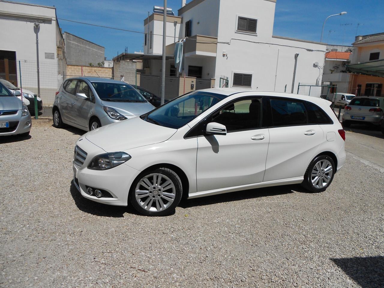 Mercedes-benz B 180 B 180 CDI BlueEFFICIENCY Premium