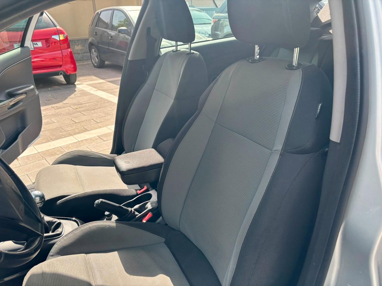 Alfa Romeo Giulietta 1.6 JTDm-2 105 CV Progression