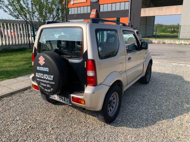 SUZUKI Jimny 1.3i 16V cat 4WD JLX