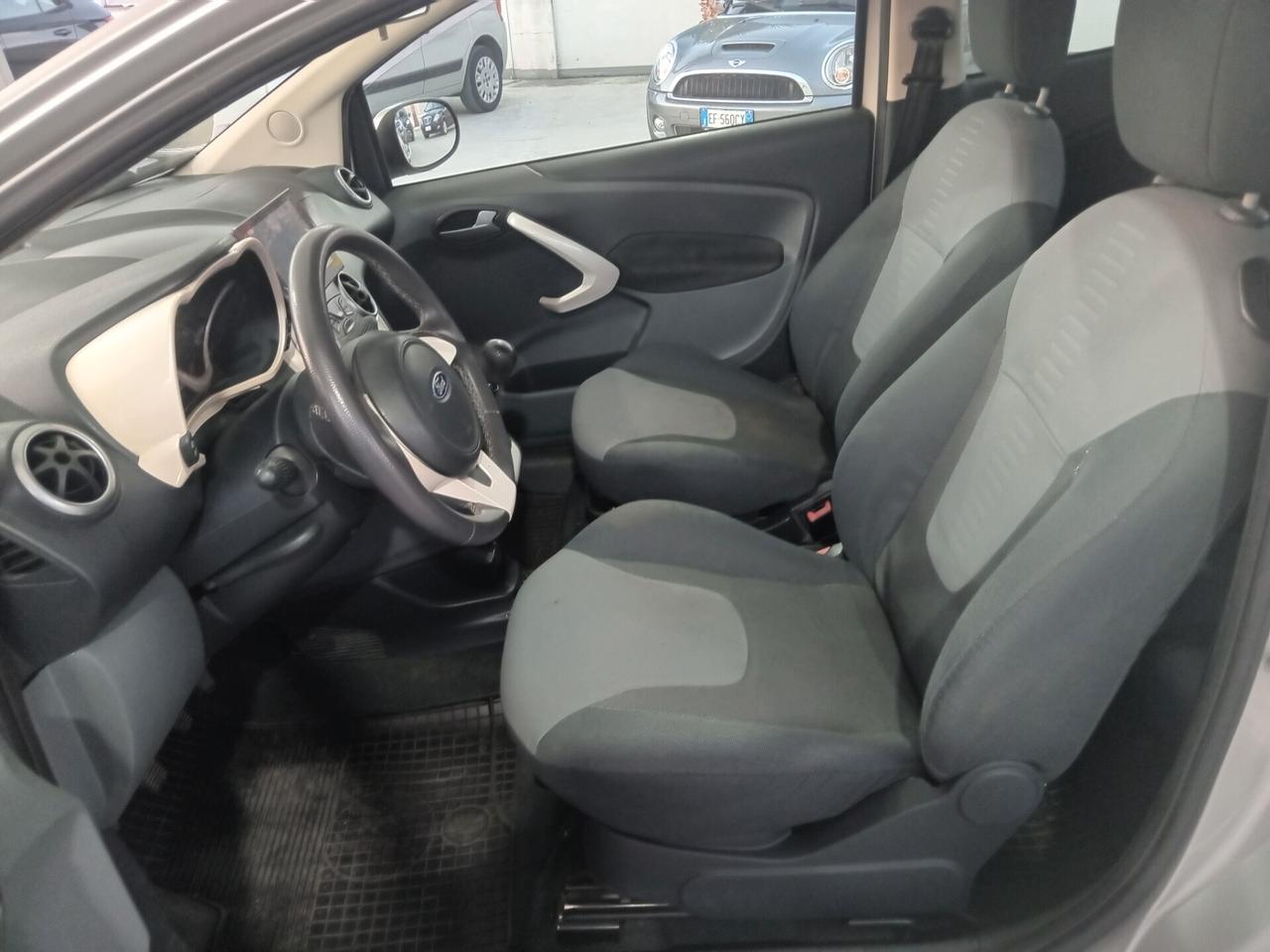 Ford Ka 1.3 TDCi 75CV Titanium PER NEO PATENTATI