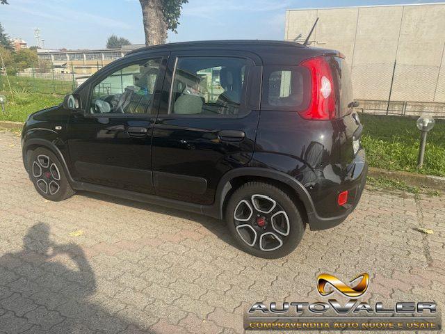 FIAT Panda 1.0 FireFly S&S Hybrid City Bluetooth,