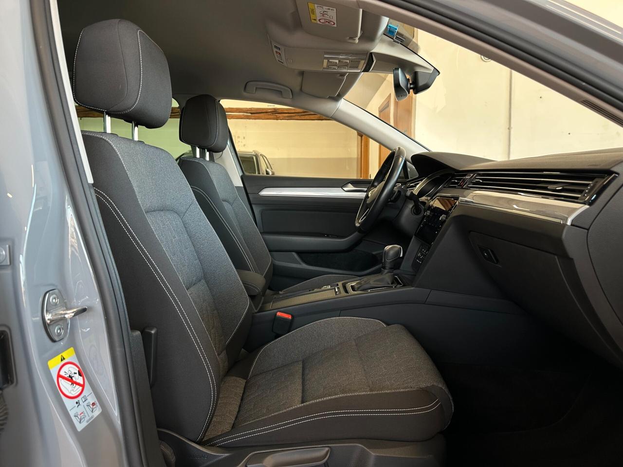 VOLKSWAGEN PASSAT VARIANT 2.0 TDI DSG BUSINESS *CARPLAY*LED*TENDINE*