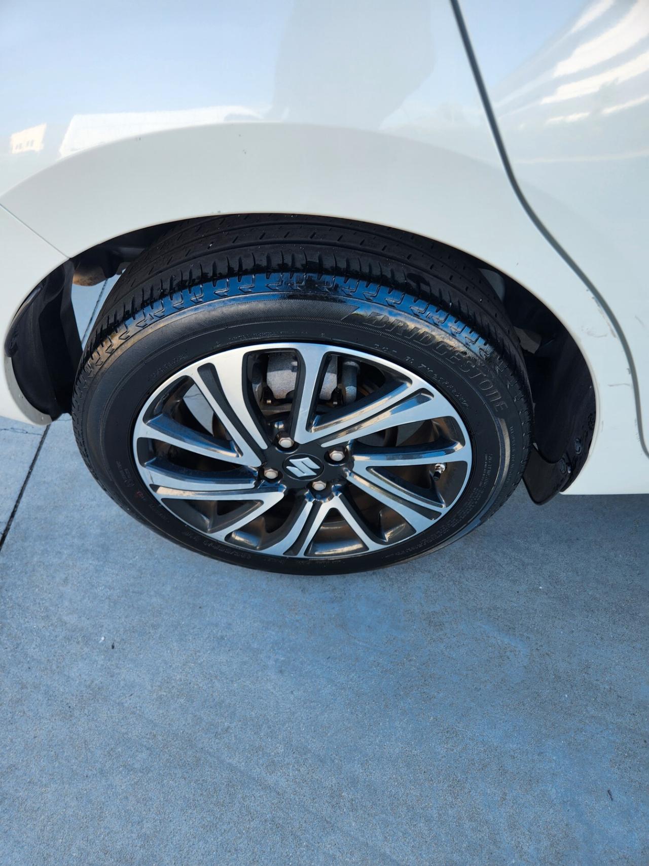 Suzuki Swift 1.2 Hybrid Top