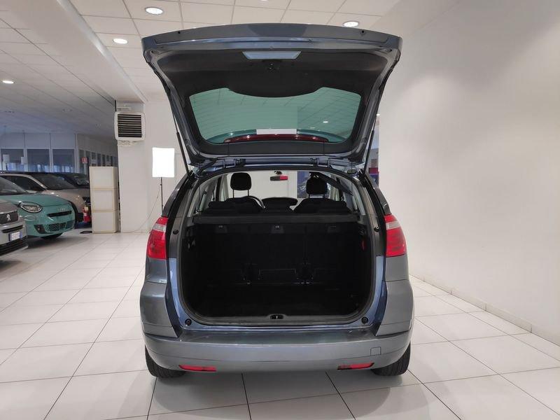 Citroën C4 Picasso Picasso 1.6 HDi 110 FAP Elegance