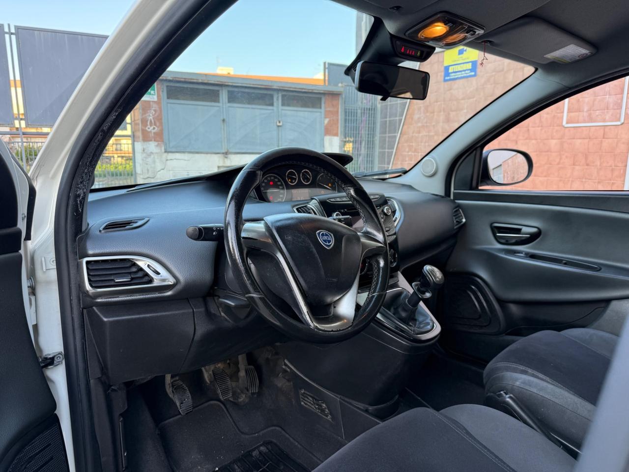 Lancia Ypsilon 1.2 GPL Ecochic Platinum Full Immacolata