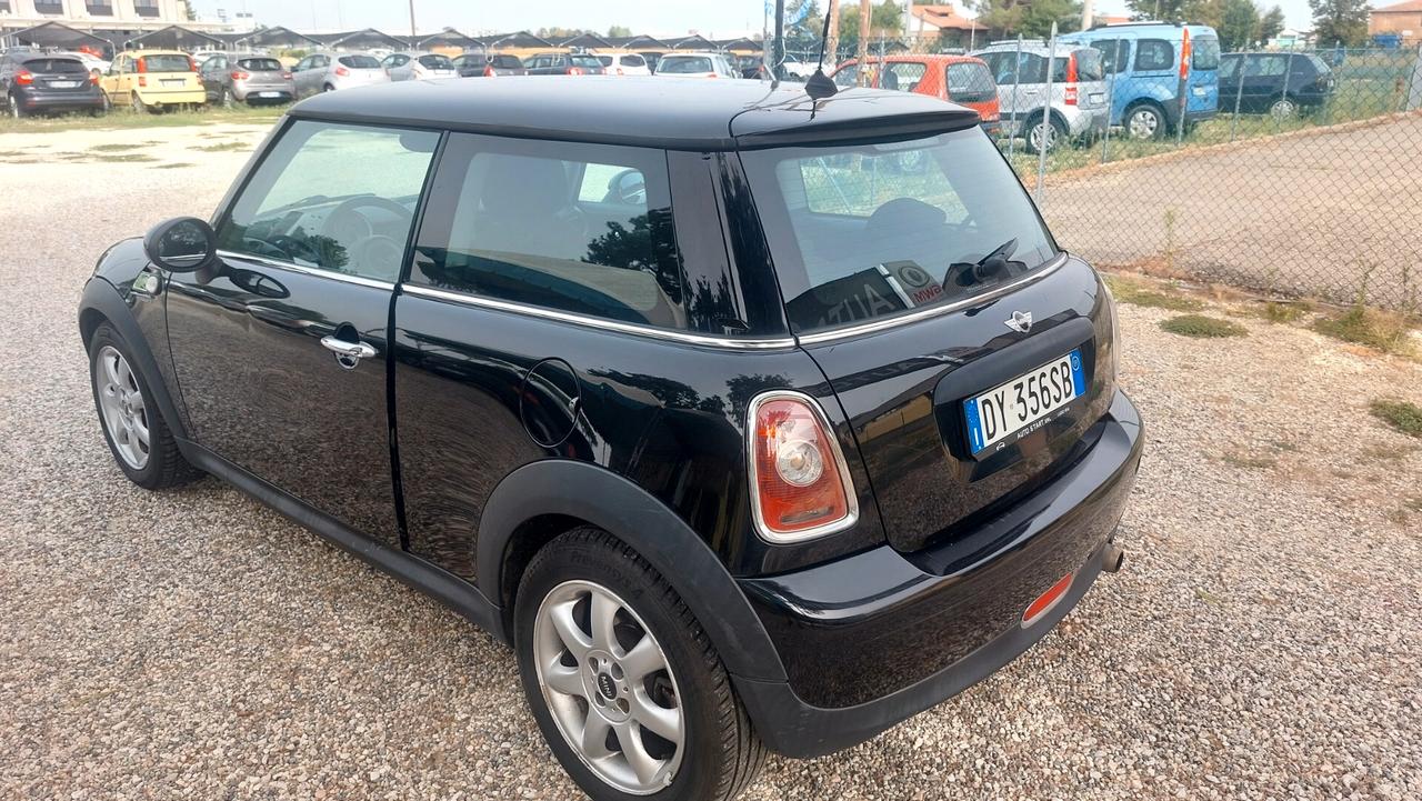 Mini 1.4 16V Abbey Road