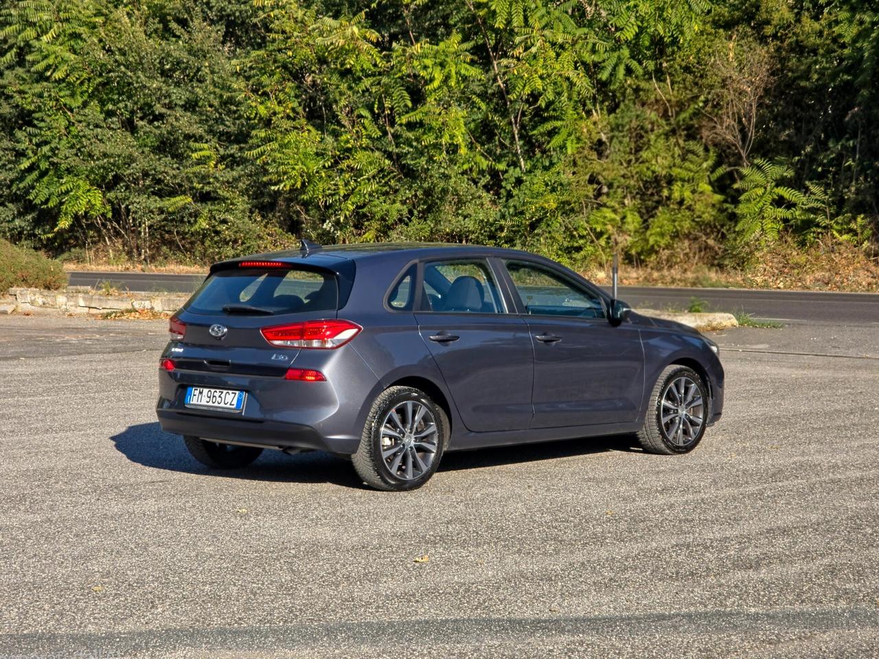 Hyundai i30 1.6 CRDi 110CV 5 porte Style E6B Manuale NEO 2017