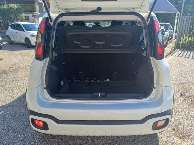 FIAT Panda 1000 HYBRID CROSS 70CV CARPLAY PDC ITALIA