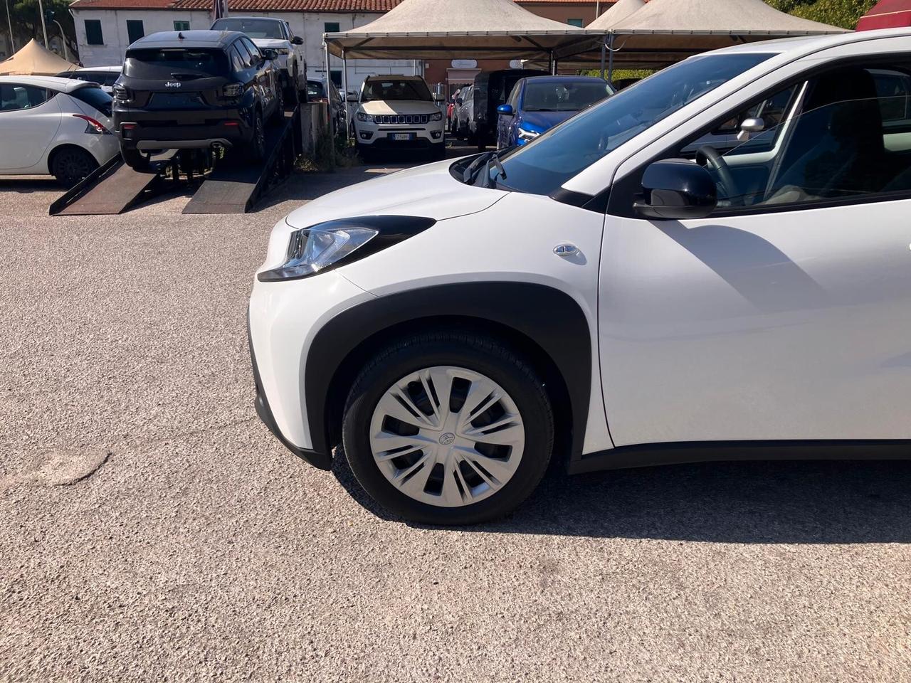 TOYOTA AYGO X 1.0 VVT-i 72cv 5 Porte Active S-CVT