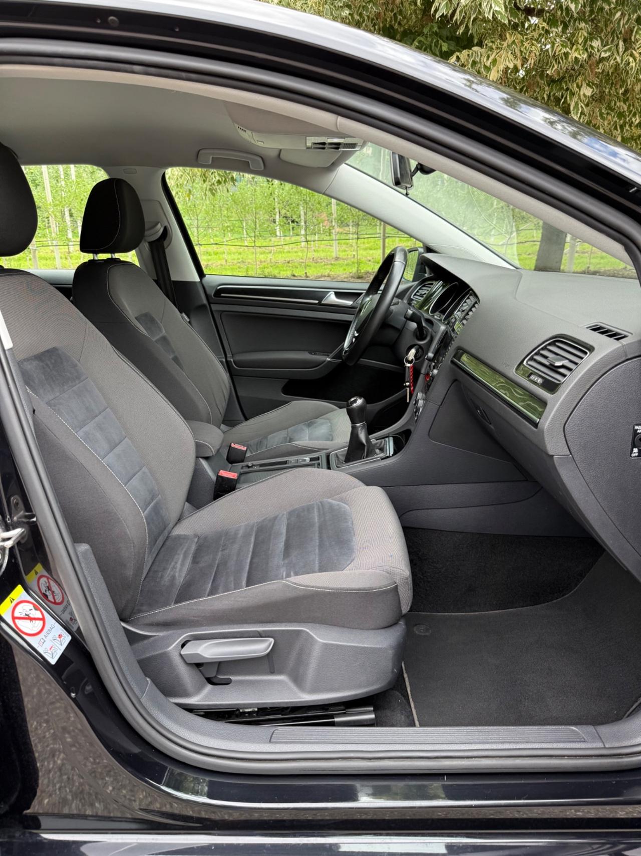 Volkswagen Golf 2.0 TDI 5p. Highline BlueMotion Technology