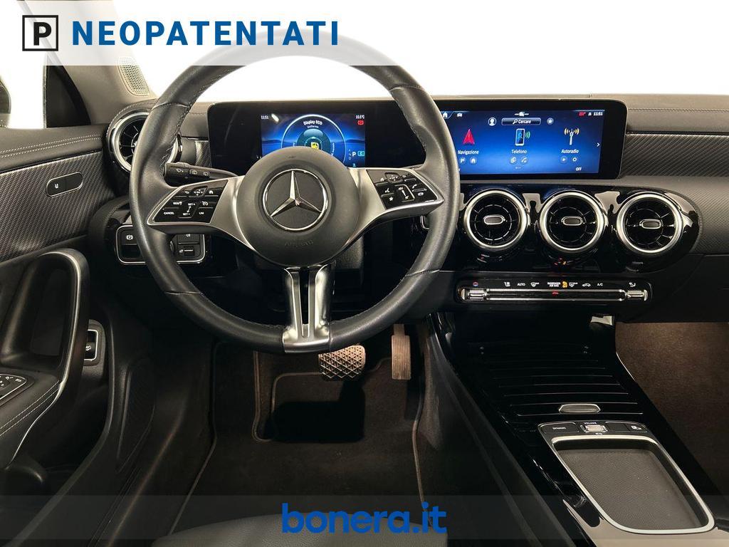 Mercedes CLA Shooting Brake 180 D Progressive Advanced 8G-DCT