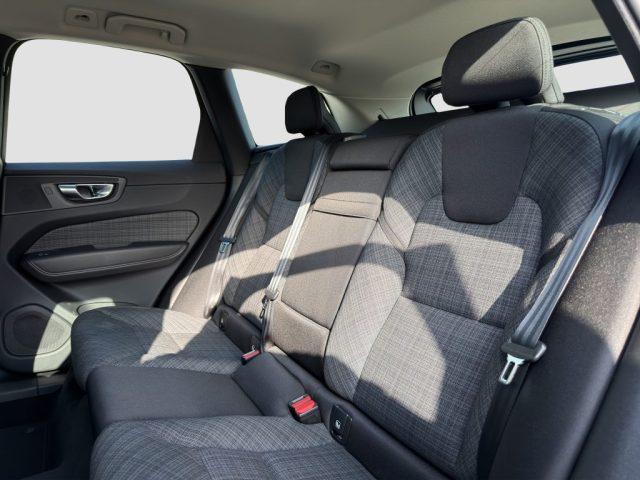 VOLVO XC60 XC60 B4 (d) AWD automatico Core