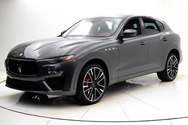 MASERATI Levante V6 Diesel 250 CV AWD Noleggio Lungo Termine