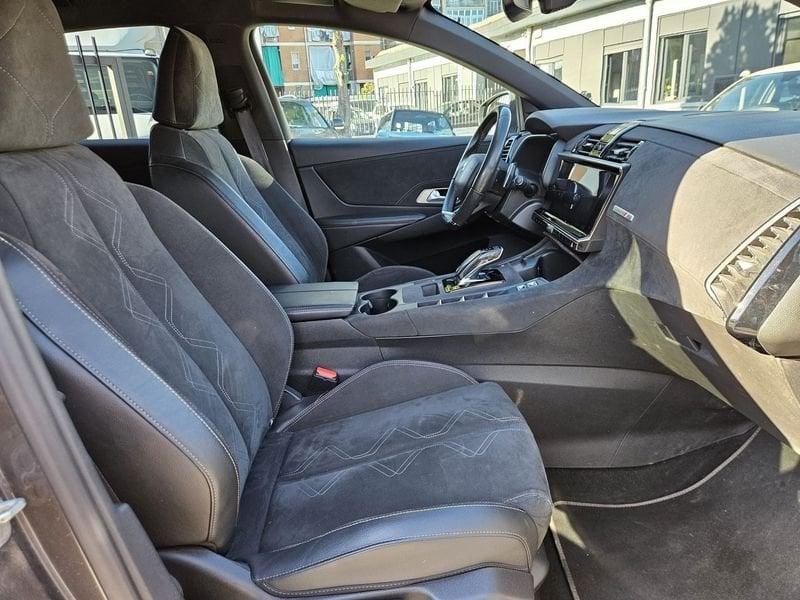 DS DS7 CROSSBACK BlueHDi 180 Automatica Performance Line