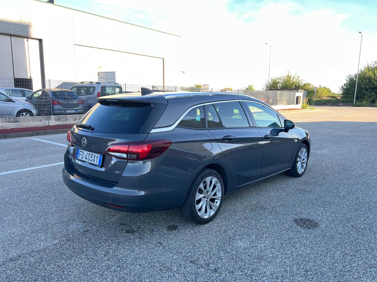 Opel Astra 1.6 CDTi 110CV Start&Stop Sports Tourer Innovation