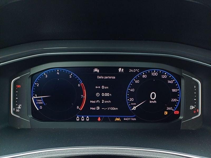 Volkswagen T-Roc 1.5 tsi Advanced