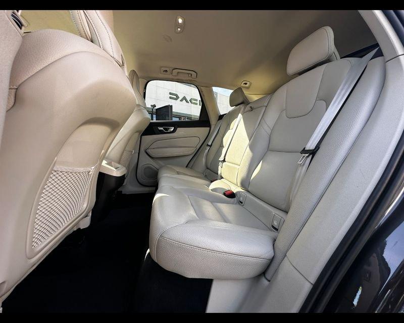 Volvo XC60 XC60 2.0 b4 Plus Bright auto