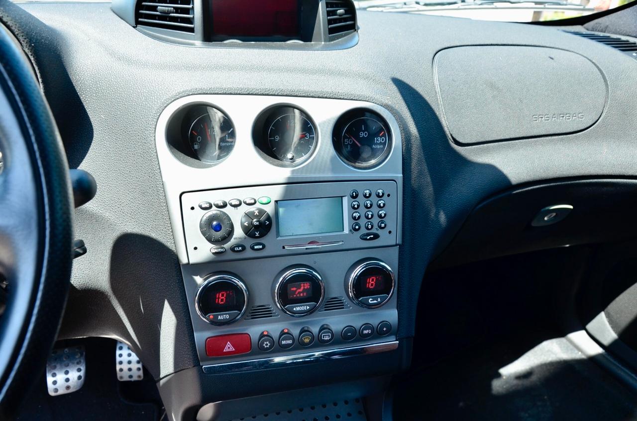 ALFA ROMEO 156 3.2 GTA V6 250cv MANUALE, OTTIME CONDIZIONI, SERVICE BOOK, HI-FI BOSE, PERMUTE