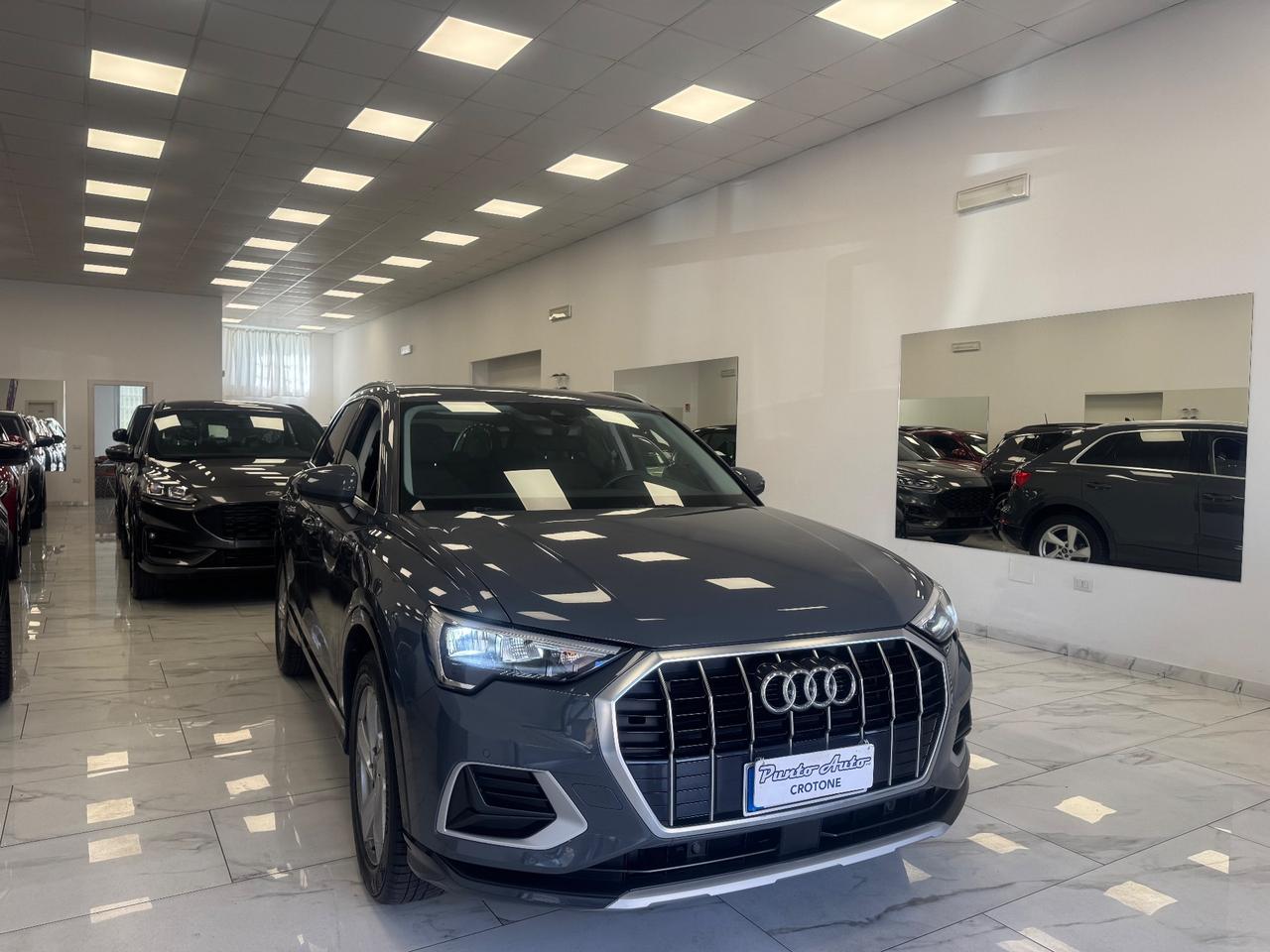 Audi Q3 35 TDI Business Advanced