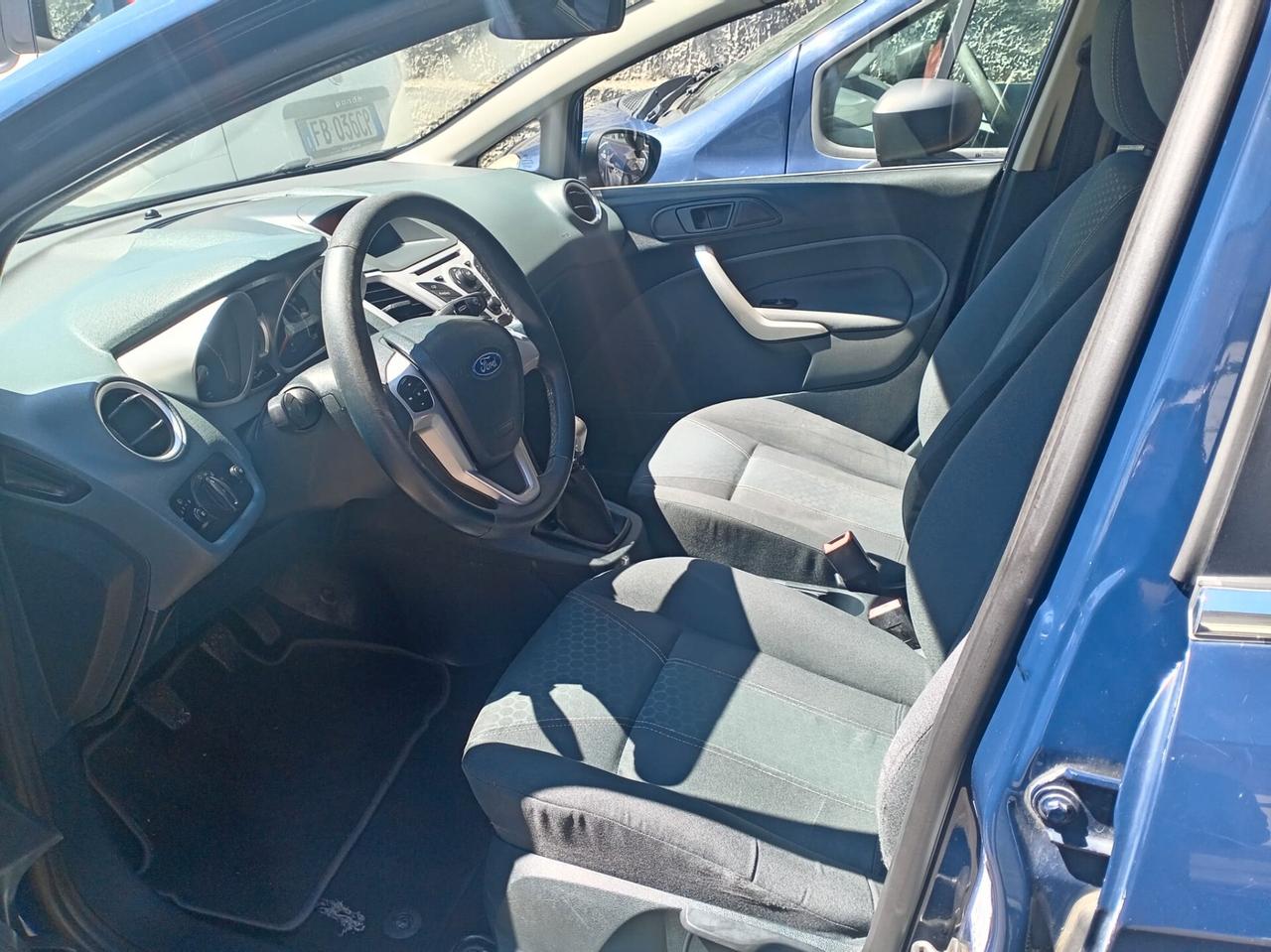 Ford Fiesta 1.4 TDCi 5p. Titanium