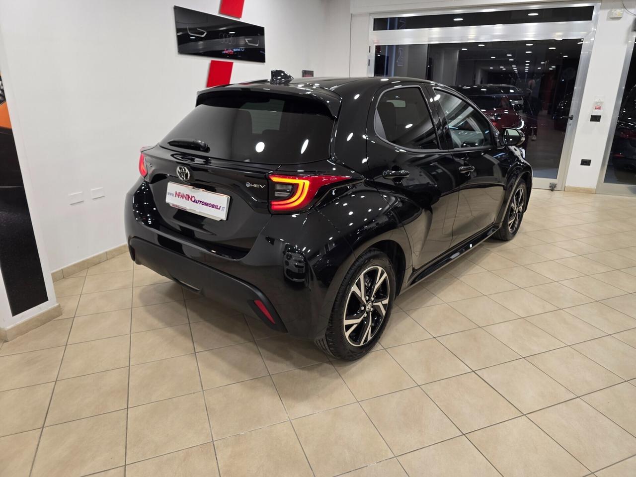 Toyota Yaris 1.5 Hybrid 5 porte Trend