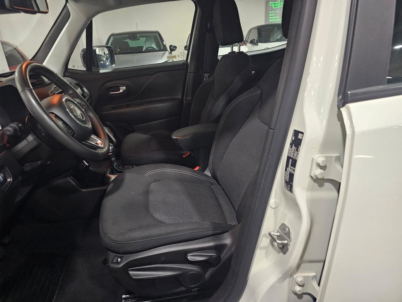 NUOVA JEEP RENEGADE LIMITED BLACK LINE 1.6 MJT 130CV