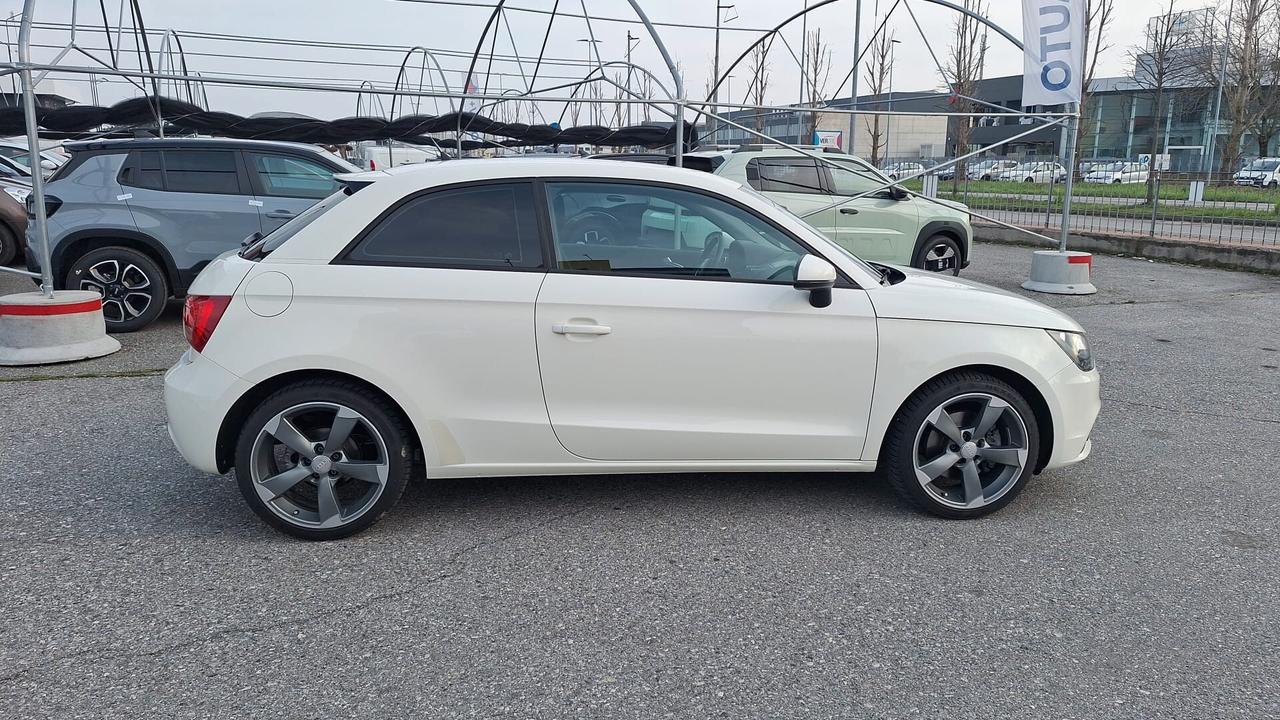 Audi A1 1.4 TFSI Attraction UNICO PROPRIETARIO NO VINCOLI!!!