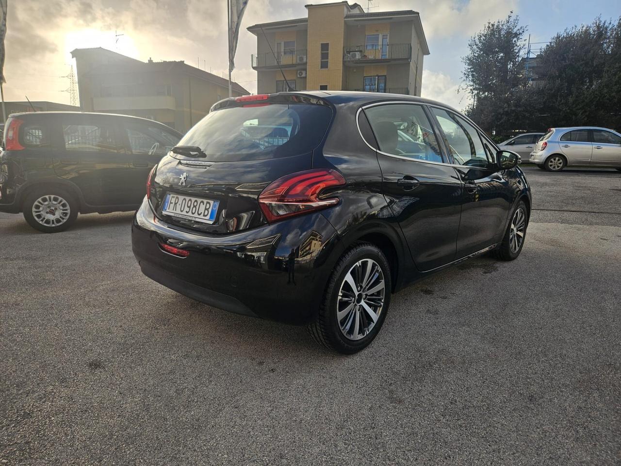 Peugeot 208 BlueHDi 75 3 porte Allure
