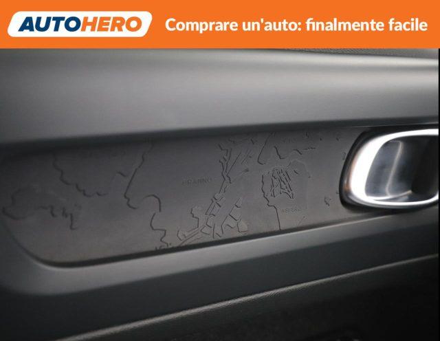 VOLVO XC40 B3 automatico Essential