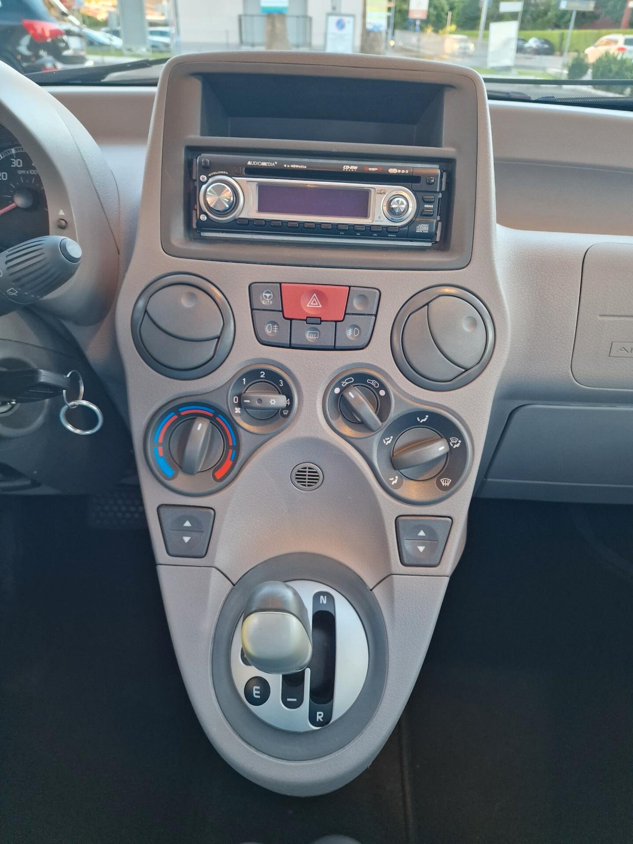 Fiat Panda 1.2 Dualogic