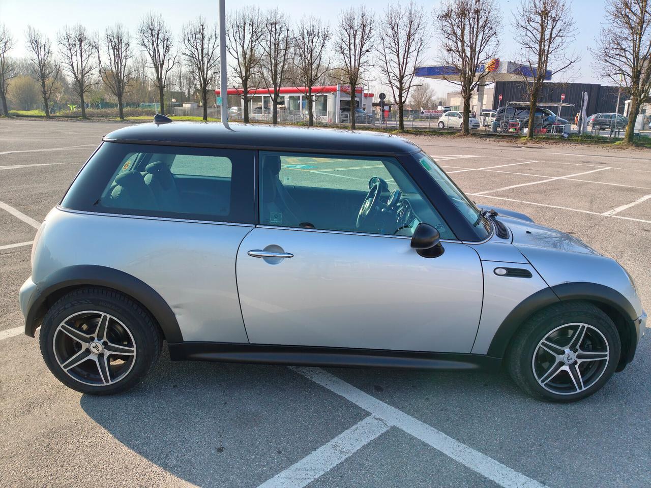 Mini 1.4 tdi One D de luxe