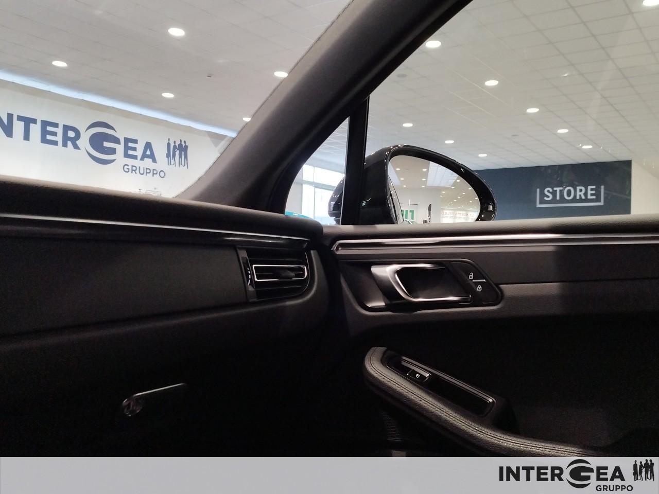 PORSCHE Macan 2.0 245cv pdk