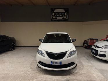 Lancia y 1.0 hybrid