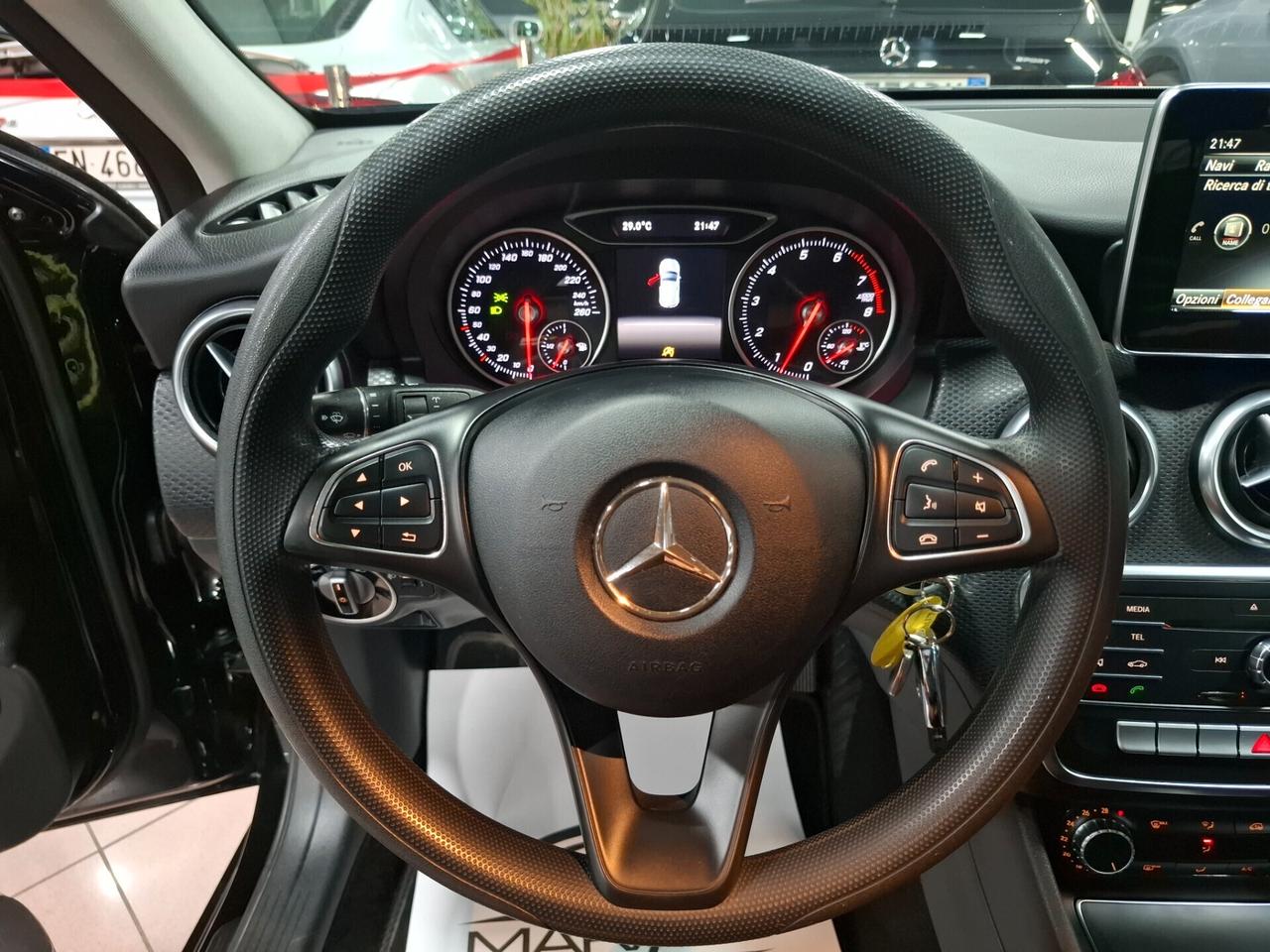 Mercedes A 160 benzina Neopatentato