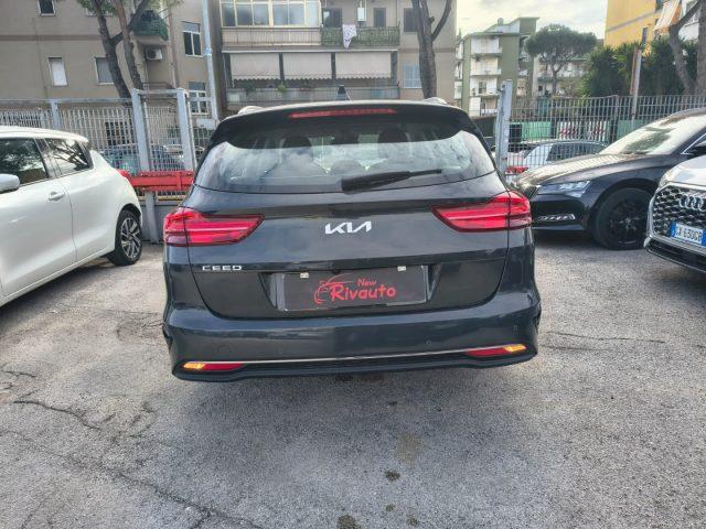 KIA Ceed 1.6 CRDi 136 CV MHEV DCT SW Business