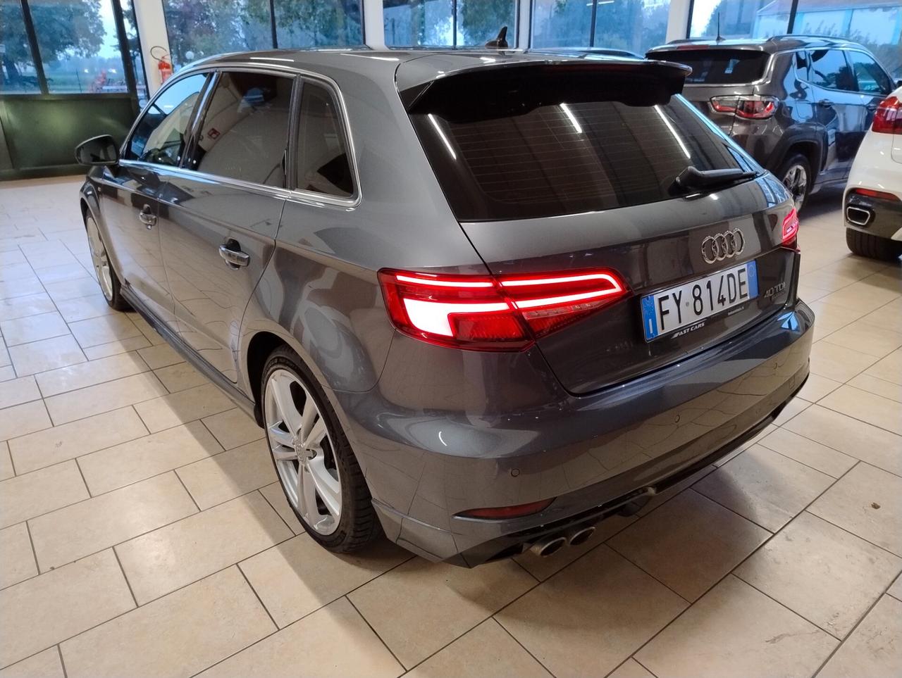 AUDI A3 2.0TDI quattro S-LINE S-tronic - 2019