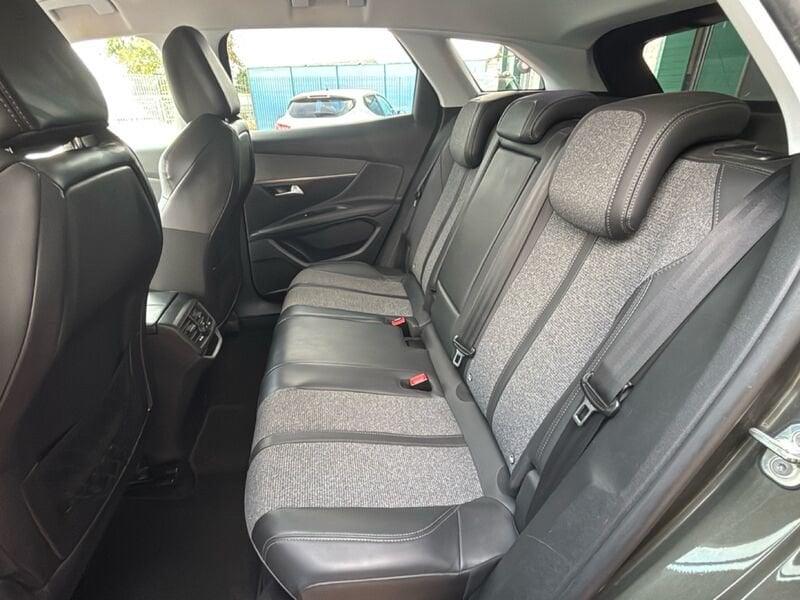 Peugeot 3008 3008 PureTech Turbo 130 S&S Allure