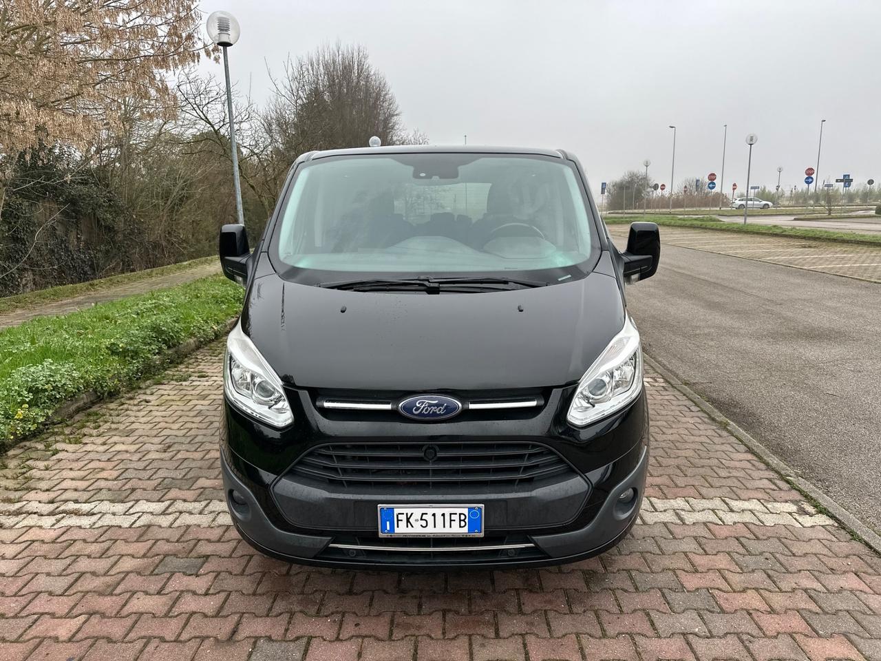 Ford Tourneo Custom 2.0 TDCi 170CV Poss Permuta