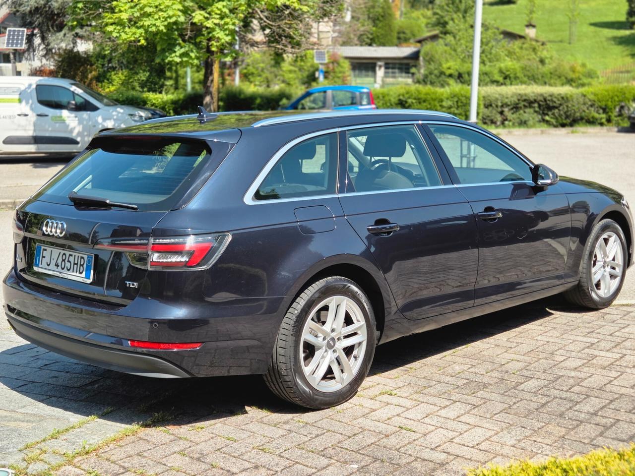 Audi A4 Avant 2.0 TDI 150 CV Business Sport