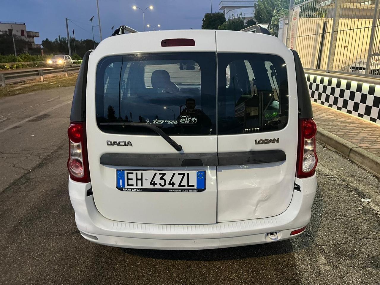 Dacia Logan MCV 1.5 dCi 90CV Lauréate 2011