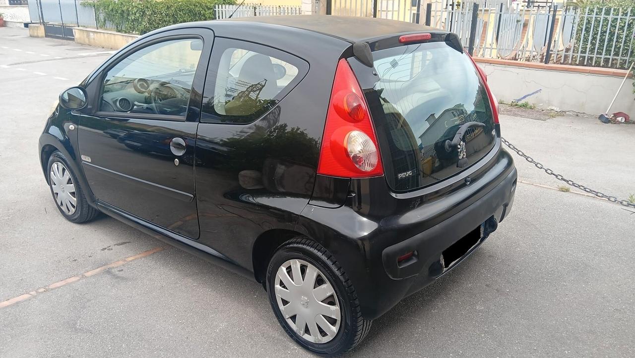 Peugeot 107 1.0 68CV 3p. Sweet Years